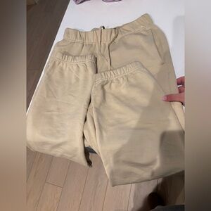 Uniqlo Sweatpants - Like new